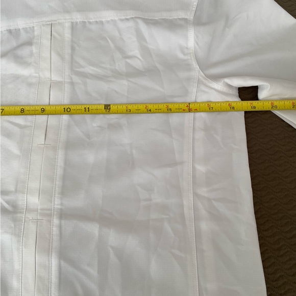 Mountain Hardwear Womens performance shirt vented camping hiking outdoors REI - Picture 5 of 16